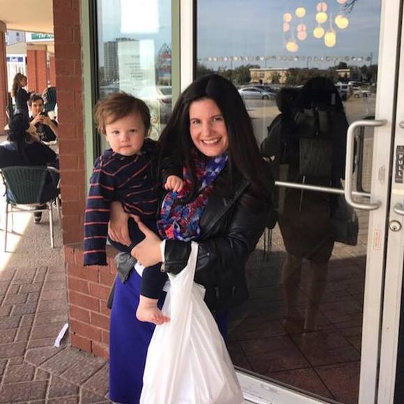 Meet your Posher, Sarah - Picture 1 of 1